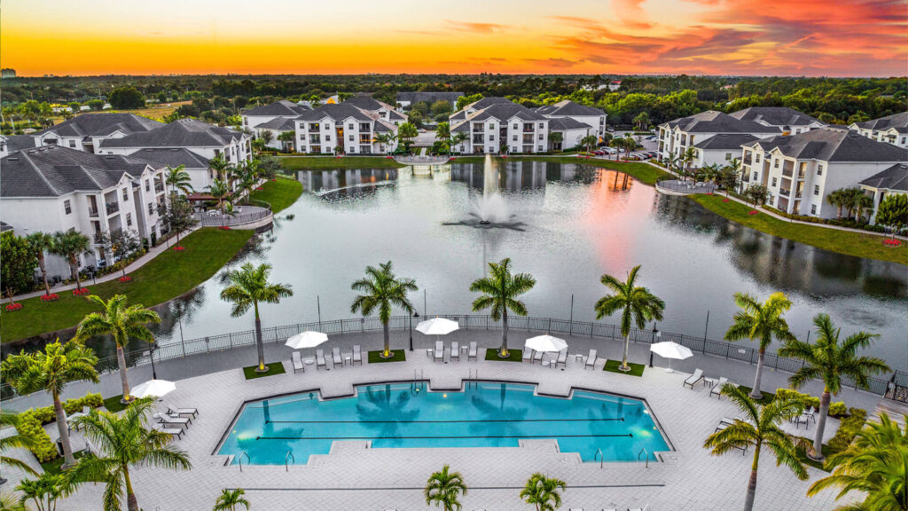 Estero Oaks